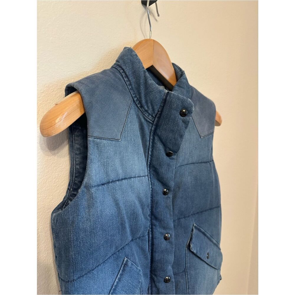 Gap Quilted Denim Blue Women’s Puffer Vest - Picture 3 of 8